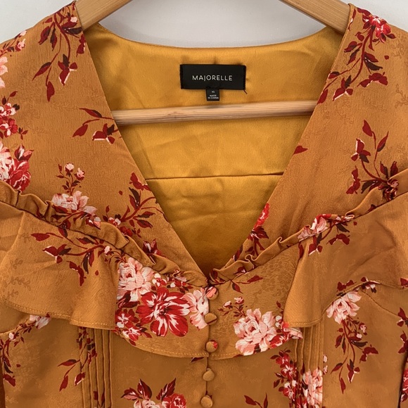MAJORELLE Broadway V-Neck Ruffle Floral Satin Top Blouse Revolve Size XS - Picture 5 of 14